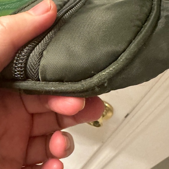 LUG Puddle Jumper Travel Multipurpose Nylon Bag...Olive Green - Picture 8 of 9